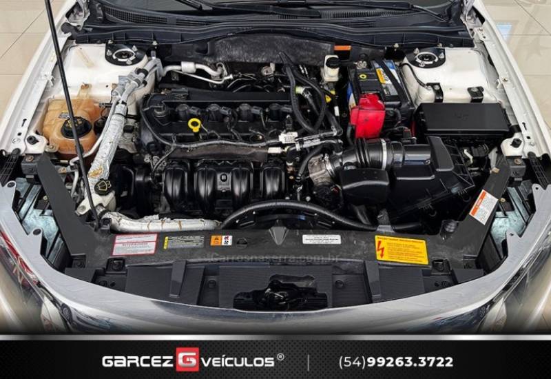 FORD - FUSION - 2011/2012 - Branca - R$ 54.000,00