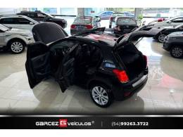 CHEVROLET - TRACKER - 2017/2018 - Preta - R$ 93.900,00