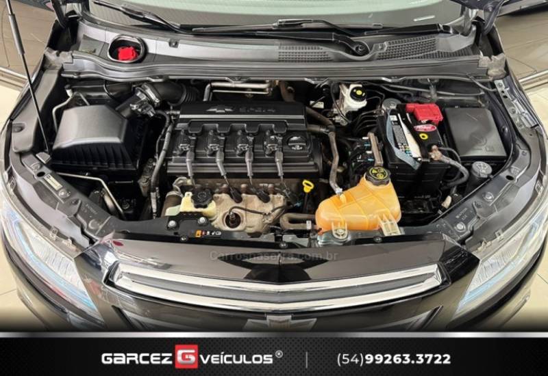 CHEVROLET - ONIX - 2014/2014 - Preta - R$ 51.900,00