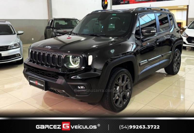 JEEP - RENEGADE - 2022/2022 - Preta - R$ 129.900,00