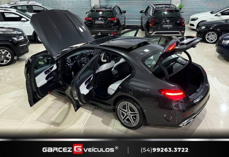 MERCEDES-BENZ - C 200 - 2022/2022 - Cinza - R$ 279.900,00