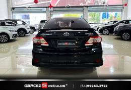 TOYOTA - COROLLA - 2013/2014 - Preta - R$ 75.900,00