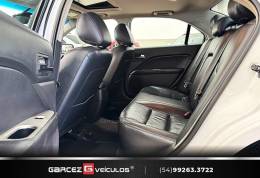 FORD - FUSION - 2011/2012 - Branca - R$ 54.000,00