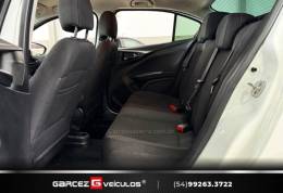 FIAT - CRONOS - 2017/2018 - Branca - R$ 64.900,00