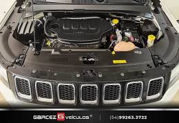JEEP - COMPASS - 2017/2018 - Branca - R$ 106.000,00