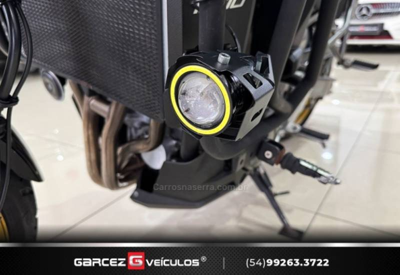 KAWASAKI - VERSYS 1000 - 2012/2013 - Branca - R$ 43.900,00