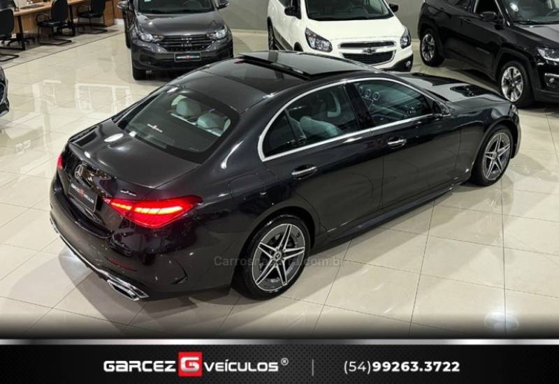 MERCEDES-BENZ - C 200 - 2022/2022 - Cinza - R$ 279.900,00