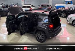 JEEP - RENEGADE - 2022/2022 - Preta - R$ 129.900,00