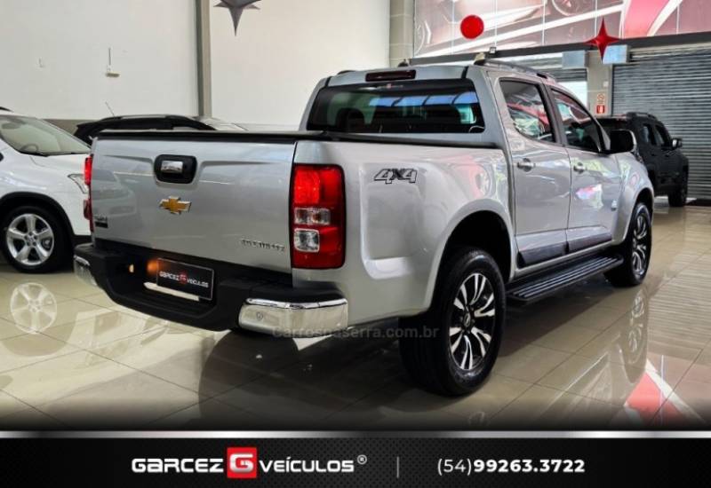 CHEVROLET - S10 - 2019/2020 - Prata - R$ 177.000,00