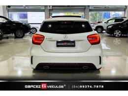 MERCEDES-BENZ - A 250 - 2014/2015 - Branca - R$ 125.000,00