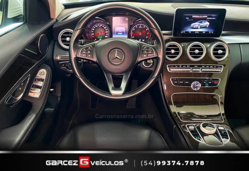 MERCEDES-BENZ - C 180 - 2015/2016 - Branca - R$ 115.000,00