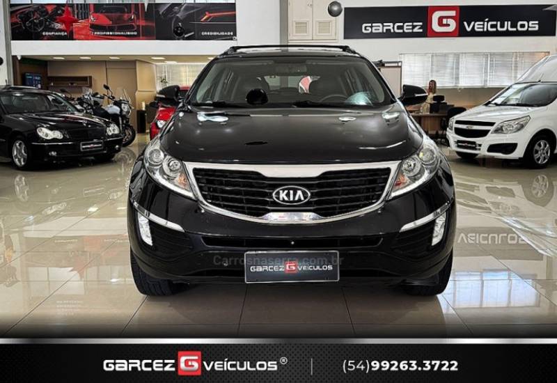 KIA MOTORS - SPORTAGE - 2012/2013 - Preta - R$ 75.000,00