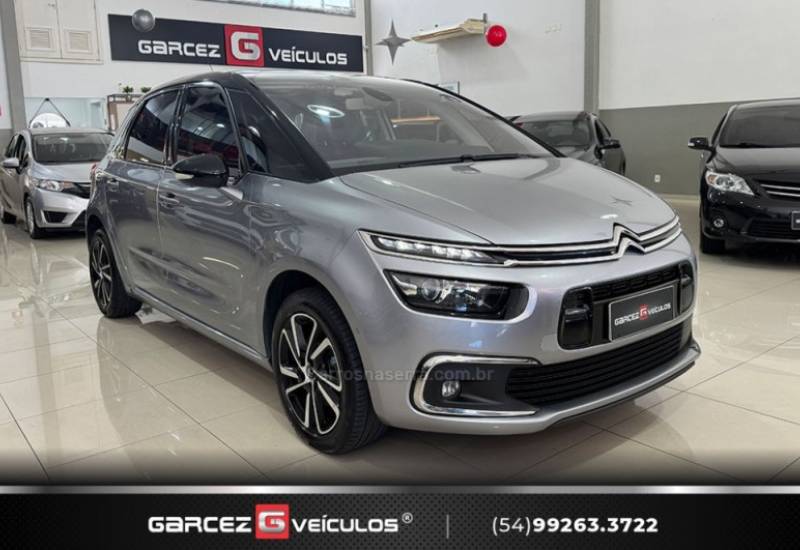 CITROËN - C4 PICASSO - 2018/2019 - Prata - R$ 93.900,00