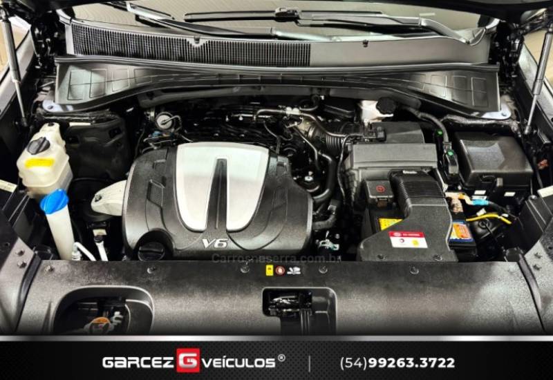 KIA MOTORS - SORENTO - 2015/2016 - Preta - R$ 119.900,00
