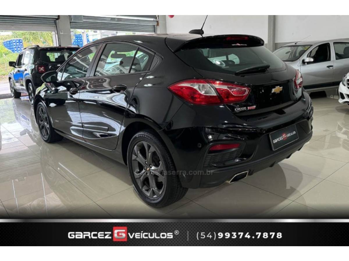 CHEVROLET - CRUZE - 2019/2020 - Preta - R$ 105.000,00