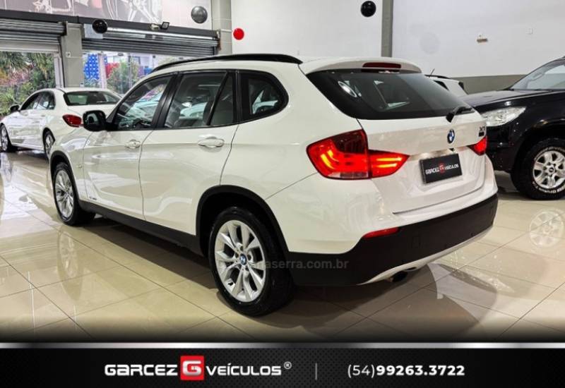 BMW - X1 - 2010/2011 - Branca - R$ 66.900,00