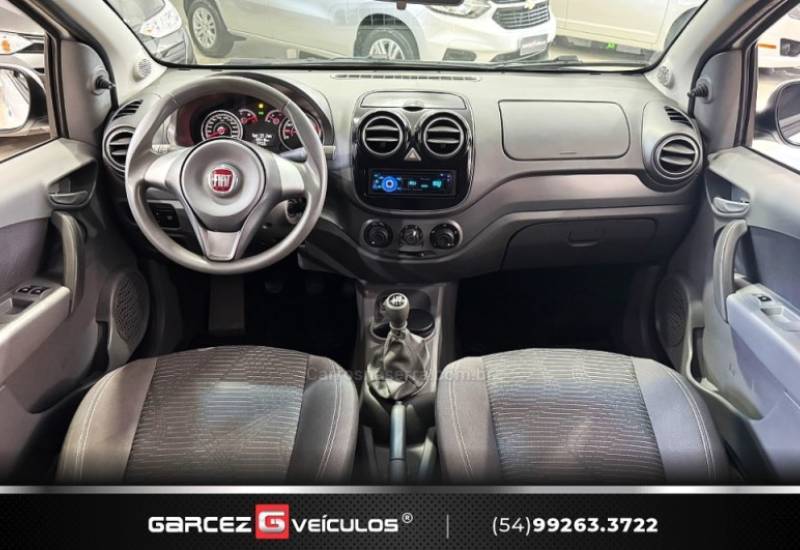 FIAT - PALIO - 2012/2013 - Branca - R$ 33.000,00