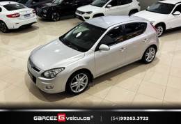HYUNDAI - I30 - 2010/2011 - Prata - R$ 45.900,00
