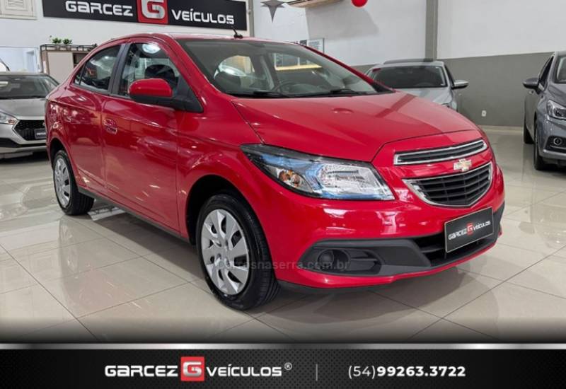 CHEVROLET - PRISMA - 2015/2015 - Vermelha - R$ 51.000,00