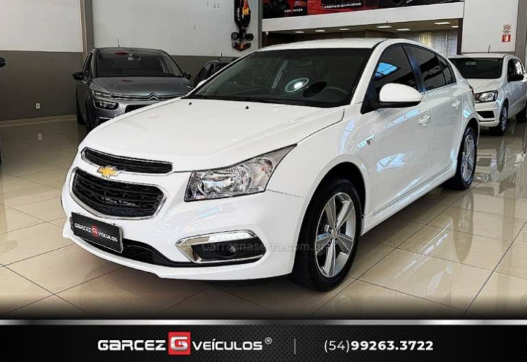 CHEVROLET - CRUZE - 2016/2016 - Branca - R$ 74.900,00