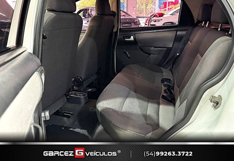 CHEVROLET - CELTA - 2012/2013 - Branca - R$ 35.900,00