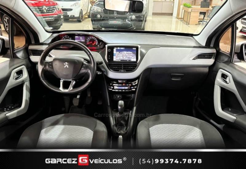 PEUGEOT - 208 - 2015/2016 - Prata - R$ 45.900,00