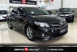 TOYOTA - COROLLA - 2013/2014 - Preta - R$ 75.900,00