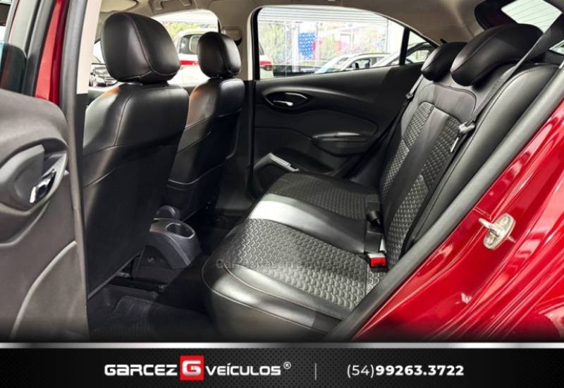CHEVROLET - ONIX - 2016/2017 - Vermelha - R$ 65.000,00
