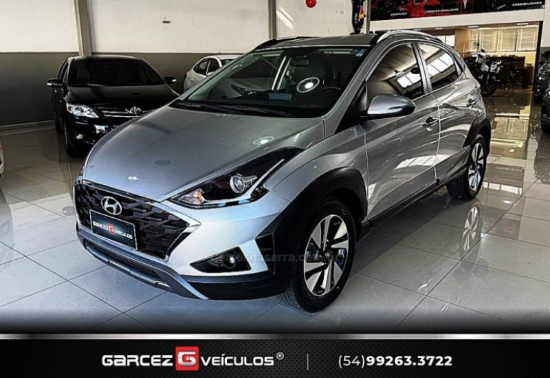 HYUNDAI - HB20X - 2019/2020 - Prata - R$ 85.900,00