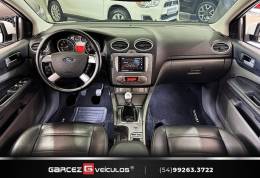 FORD - FOCUS - 2013/2013 - Branca - R$ 58.000,00