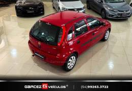CHEVROLET - CORSA - 2003/2004 - Vermelha - R$ 23.900,00