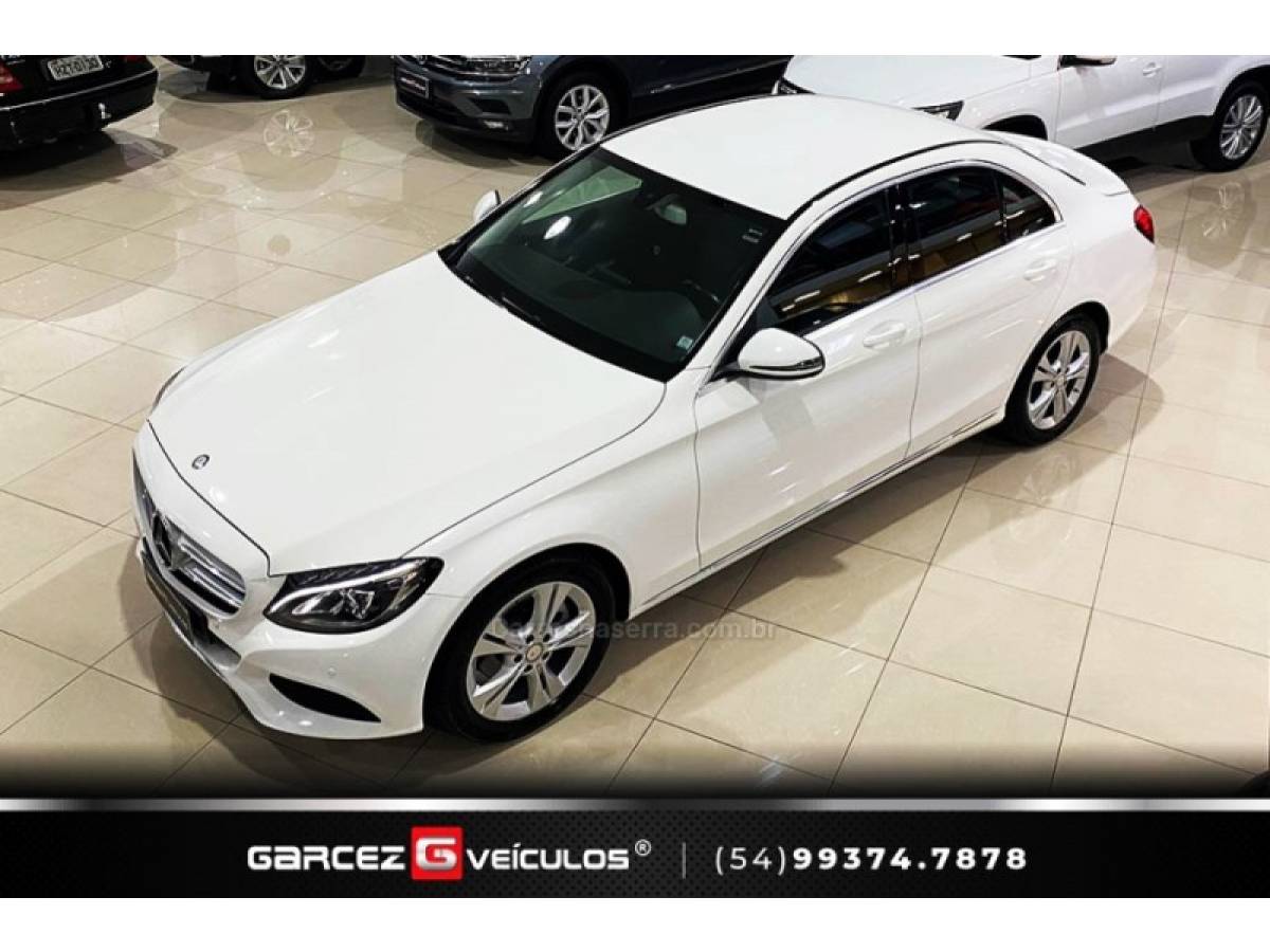 MERCEDES-BENZ - C 180 - 2015/2016 - Branca - R$ 117.900,00