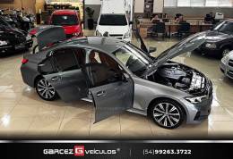 BMW - 320I - 2023/2023 - Cinza - R$ 237.000,00
