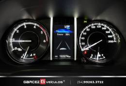 TOYOTA - HILUX SW4 - 2022/2022 - Cinza - R$ 339.900,00