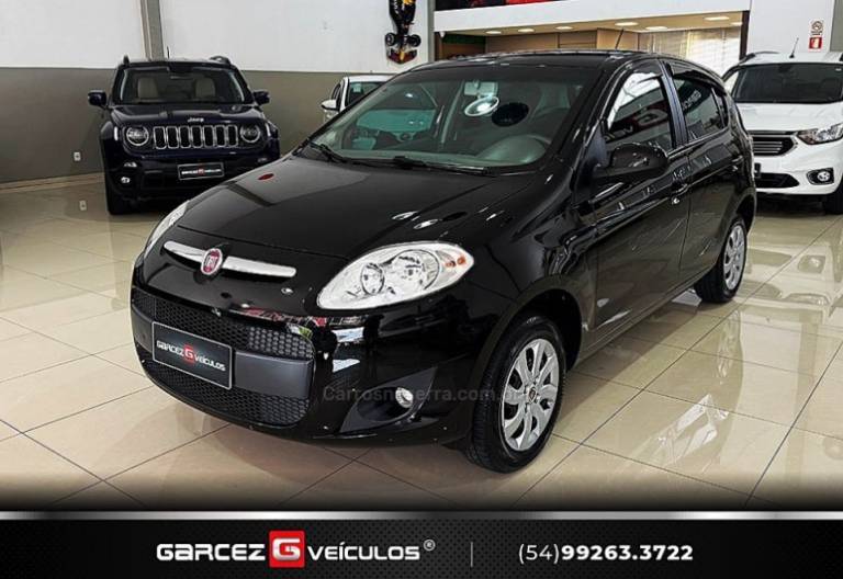 FIAT - PALIO - 2016/2016 - Preta - R$ 43.900,00