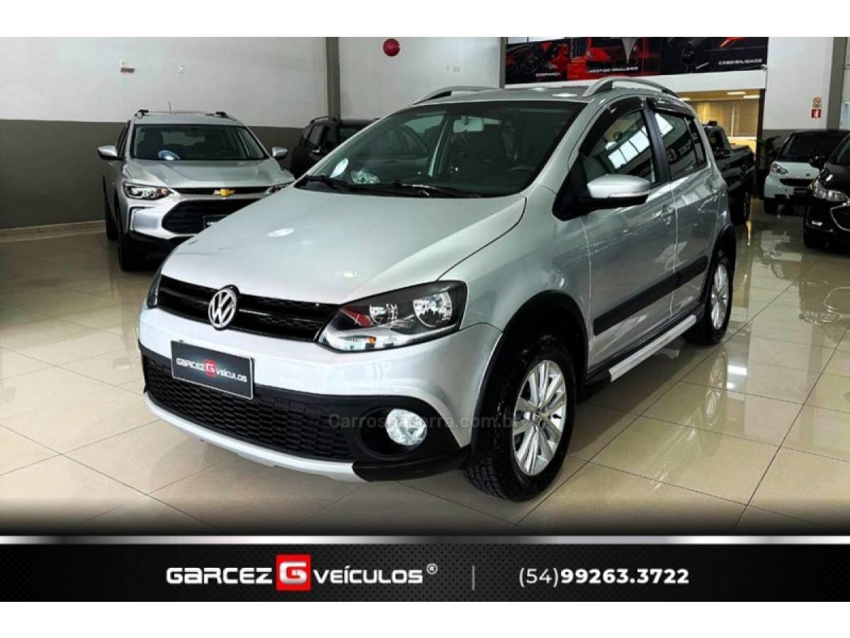 VOLKSWAGEN - CROSSFOX - 2013/2013 - Prata - R$ 42.900,00