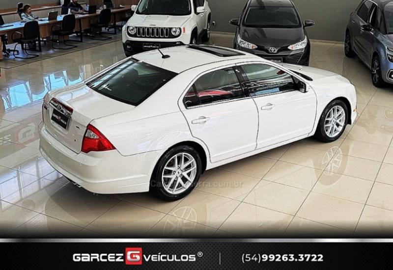 FORD - FUSION - 2011/2012 - Branca - R$ 54.000,00
