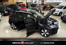 VOLVO - XC 40 - 2020/2020 - Preta - R$ 152.000,00