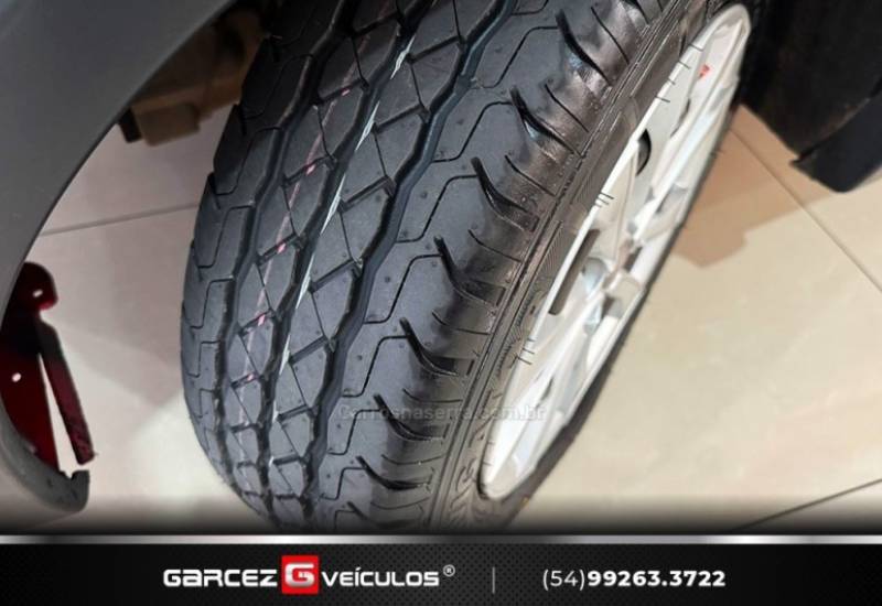 FIAT - MOBI - 2020/2021 - Vermelha - R$ 52.900,00