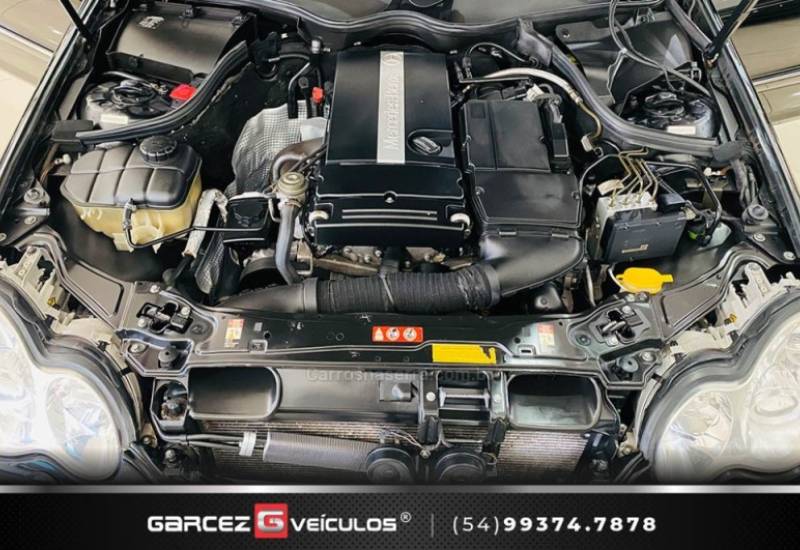 MERCEDES-BENZ - C 230 K - 2004/2004 - Preta - R$ 53.000,00
