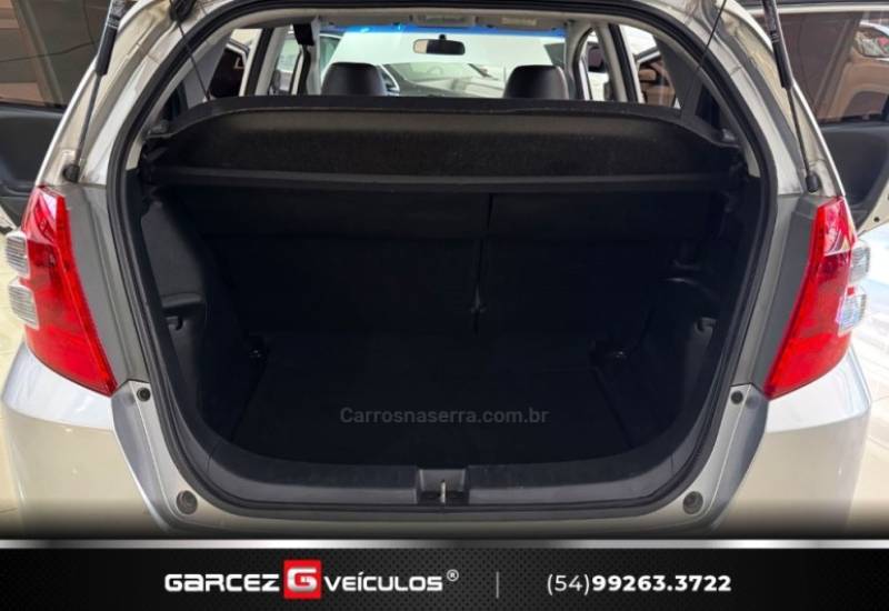 HONDA - FIT - 2009/2009 - Prata - R$ 51.900,00