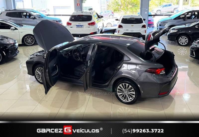 TOYOTA - COROLLA - 2024/2024 - Cinza - R$ 149.900,00