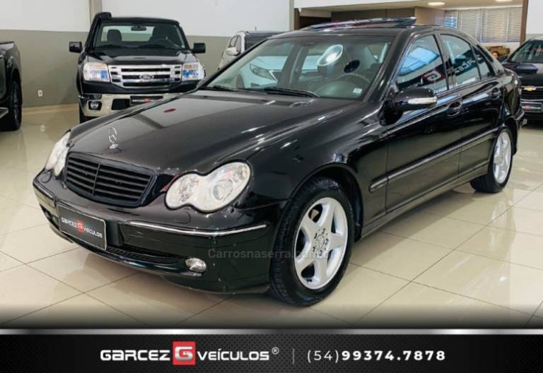 MERCEDES-BENZ - C 230 K - 2004/2004 - Preta - R$ 53.000,00