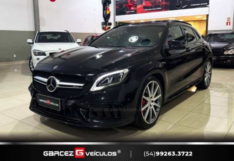 MERCEDES-BENZ - GLA 45 AMG - 2018/2019 - Preta - R$ 249.900,00