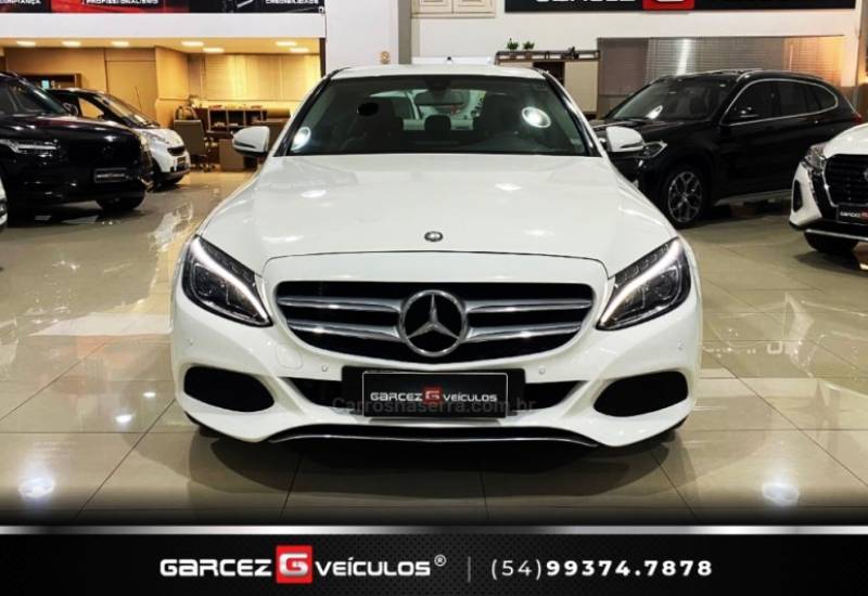 MERCEDES-BENZ - C 180 - 2015/2016 - Branca - R$ 115.000,00