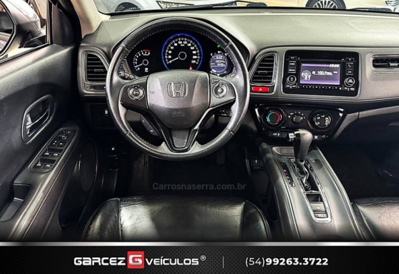 HONDA - HR-V - 2015/2016 - Cinza - R$ 85.900,00
