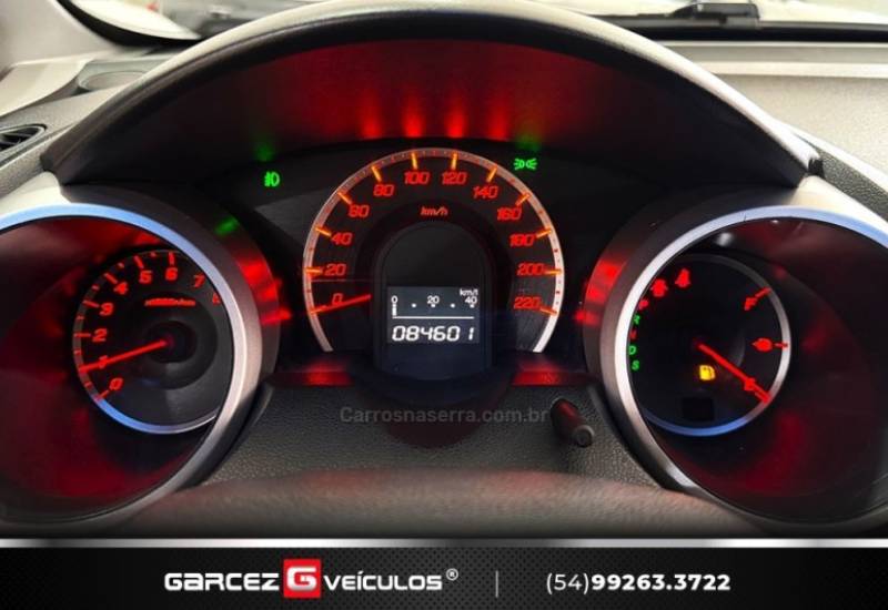 HONDA - FIT - 2009/2009 - Prata - R$ 51.900,00