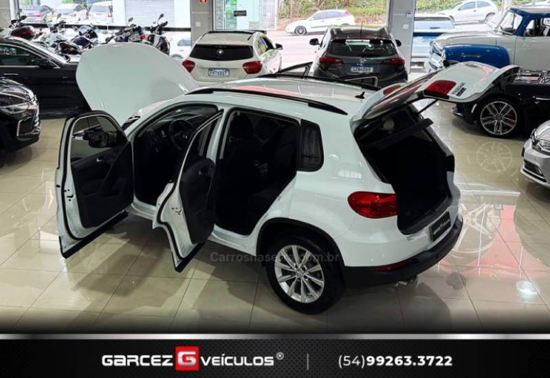 VOLKSWAGEN - TIGUAN - 2017/2017 - Branca - R$ 84.900,00